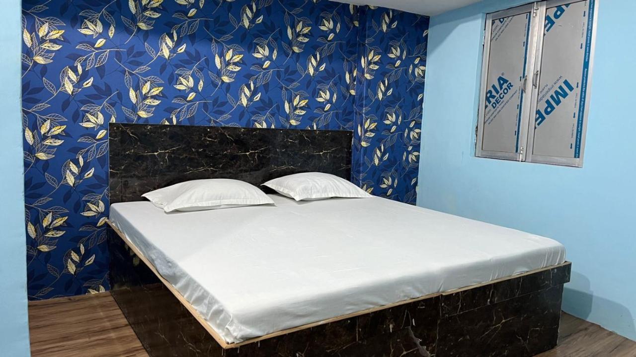 Krishna P. Guest House Waranasi Zewnętrze zdjęcie